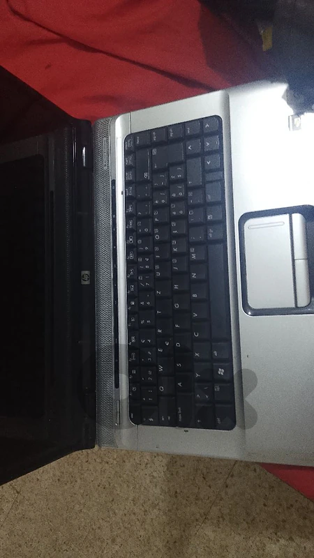 Laptop Laptop