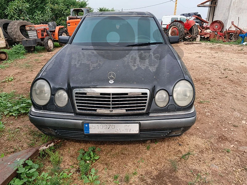 Mercedes-Benz E-Class 1996 w210 E320
