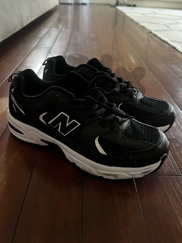 new balance sneakers beand new