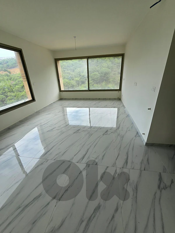Apartment for sale in mansourieh شقة للبيع في المنصورية