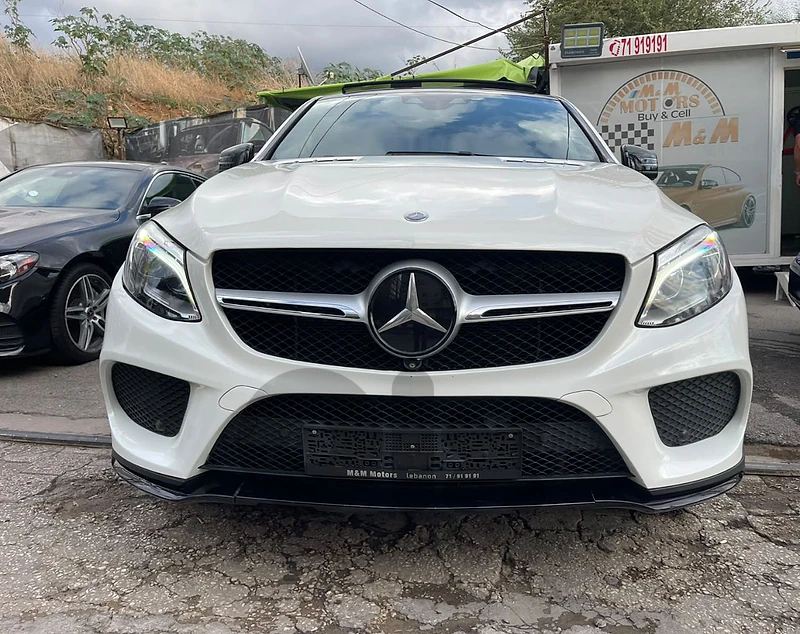 Mercedes-Benz GLE 43 Amg 2018 Full options Ajnabieh