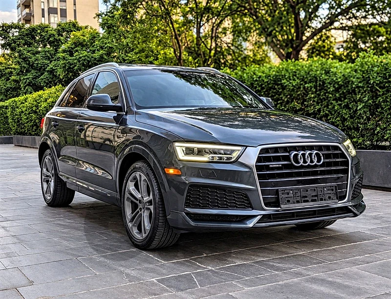 Audi Q3 2018 S-Line Quattro | 2.0 TFSI Audi Q3 2018 S-Line Quattro | 2.0 TFSI