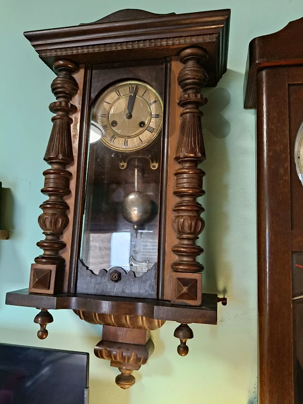 🕰️ Antique / Vintage Junghans Wooden Wall Clock