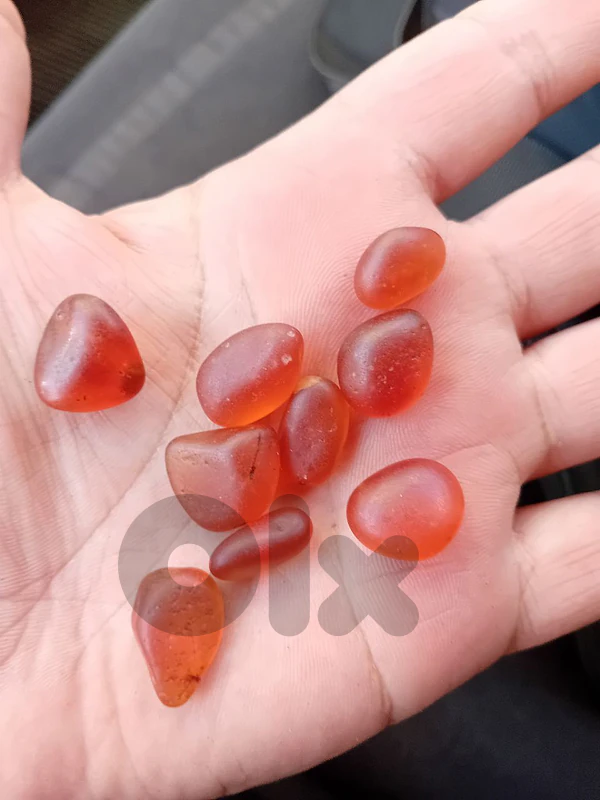 natural orange garnet rough uncut. 152 ct. 10 pieces