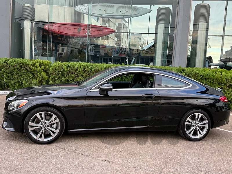 Mercedes Benz  C300 4Matic Coupe  Clean carfax