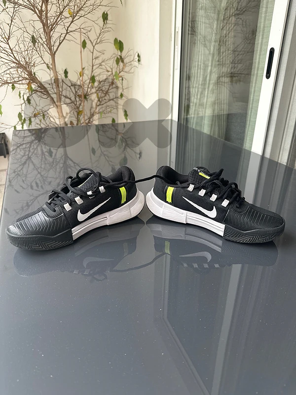 Nike tennis shoes $50