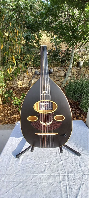 Electro Acoustic Oud  عود ألكترو أكوستيك