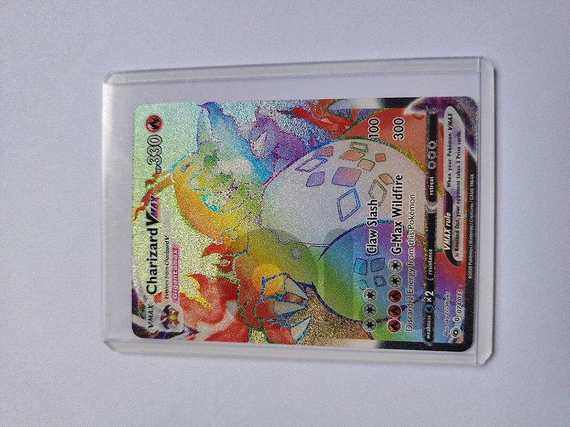 Pokémon card Charizard vmax 074/073