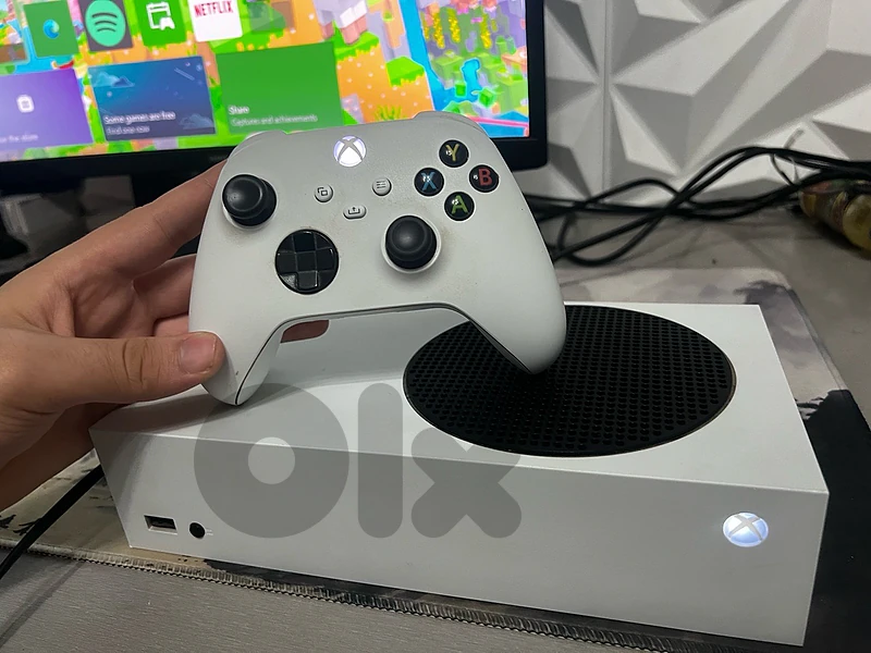 Xbox Series S like new