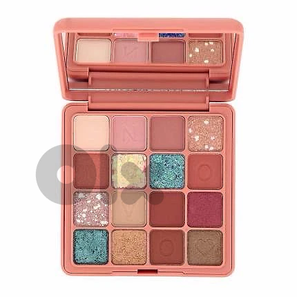 NOVO We’re Coco Girl Eyeshadow Palette