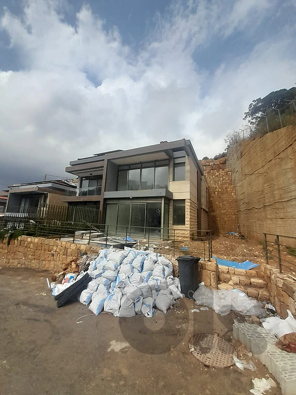 villa for sale in Mansourieh