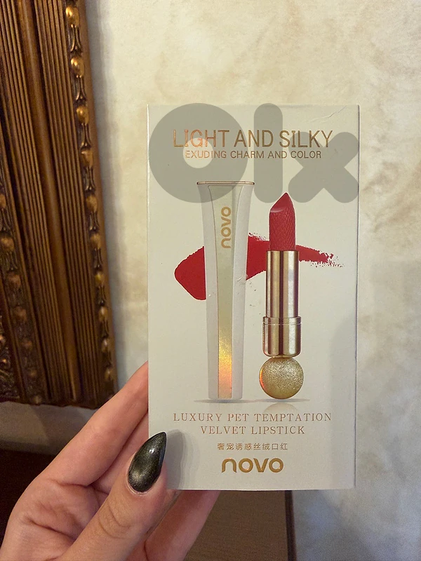 NOVO Velvet Lipstick