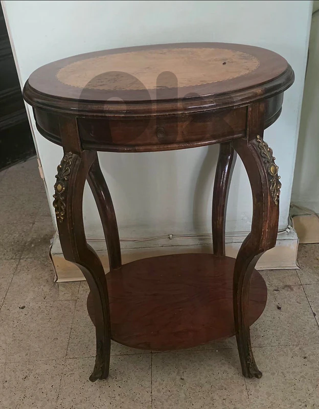 Table Antique