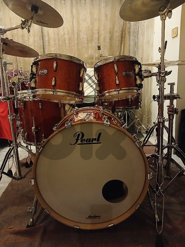 pearl master maple drums