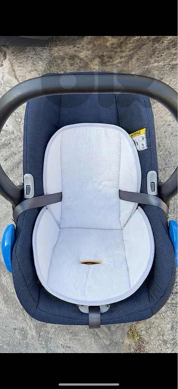 baby park, 2 car seats, stroller, porte bebe and car seat pillo, baby park, 2 car seats, stroller, porte bebe and car seat pillo,