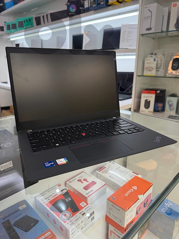 LENOVO THINKPAD T14s G2 I7 11TH GEN RAM 32 GB IRIS XE VGA TOUCH SCREEN LENOVO THINKPAD T14s G2 I7 11TH GEN RAM 32 GB IRIS XE VGA TOUCH SCREEN