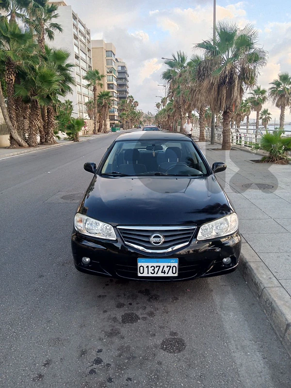 Nissan Sunny 2012 ex salon
