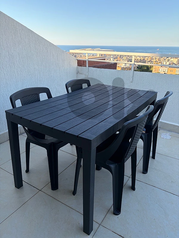 Table and 4 chairs