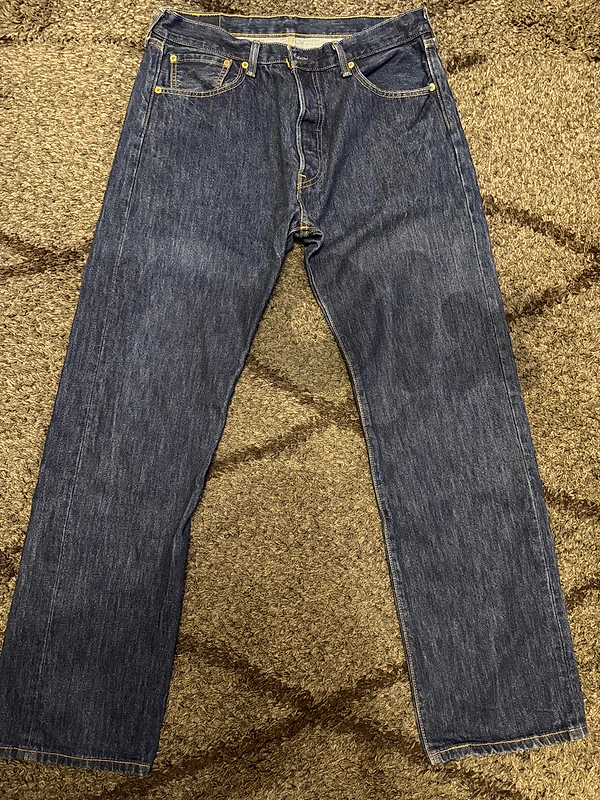 Original Levi's jeans excellent condition size 40