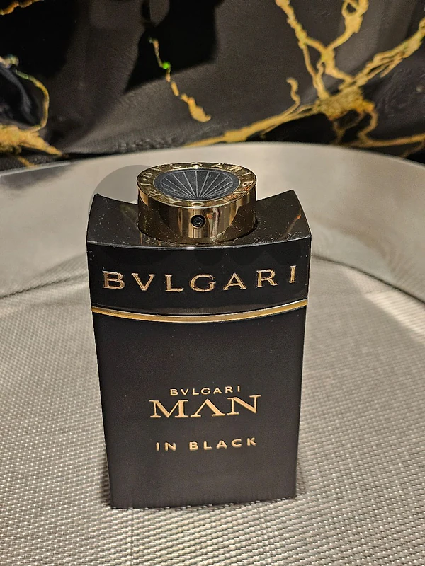 Bvlgari Man in Black Eau de Parfum