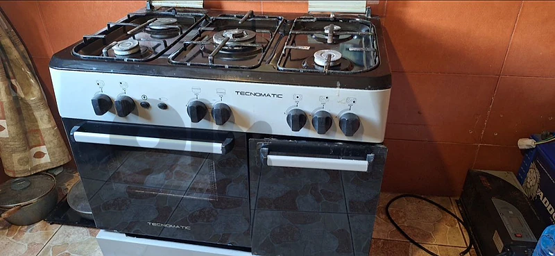 Tecnomatic Oven