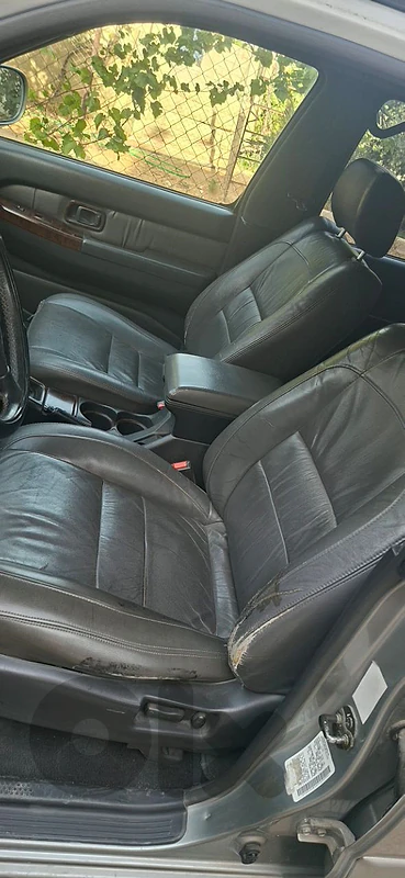 إنفينيتي فئة كيو إكس 2000 QX4