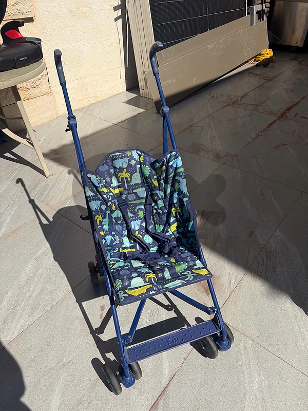 Mothercare Jive Travel Stroller - Dinosaur Mothercare Jive Travel Stroller - Dinosaur