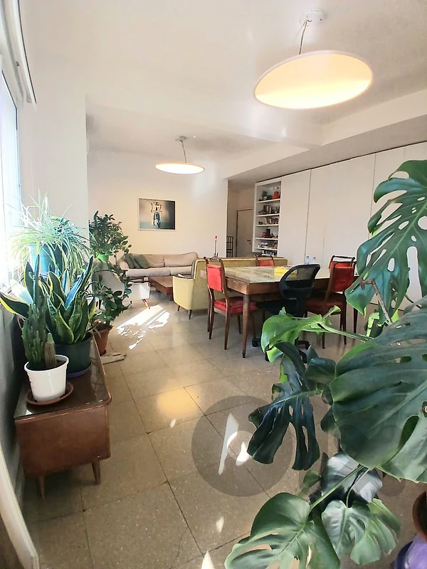 Achrafieh | Hot Deal | View | Fully  Renovated | 2 Master Bedrooms