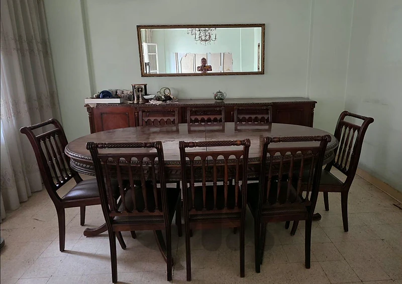 pine wood dining room