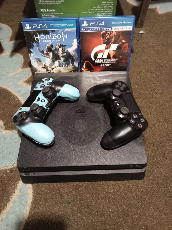 Ps4 slim ma3ah 2 controller original 
wcd GTA 5