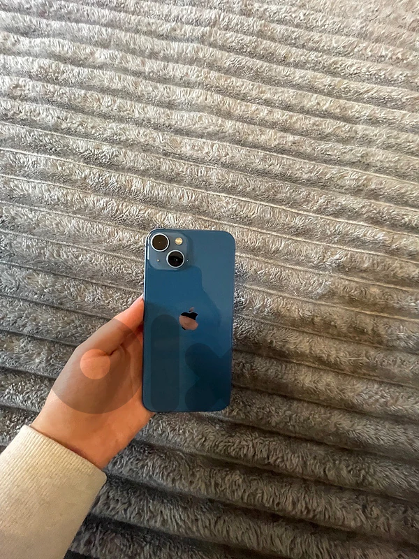 Used iphone blue 13