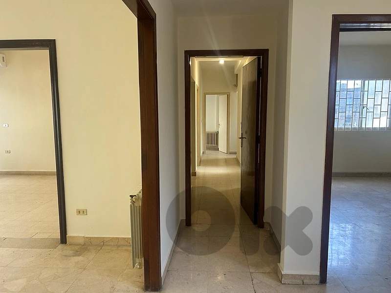 Clinic/Polyclinic at prime location in furn el chebak