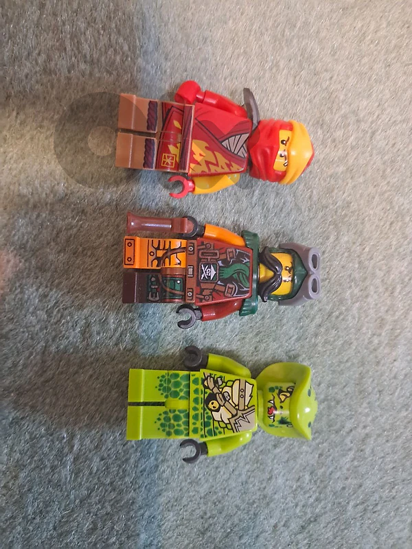 3 Original Lego Ninjago Minifigures