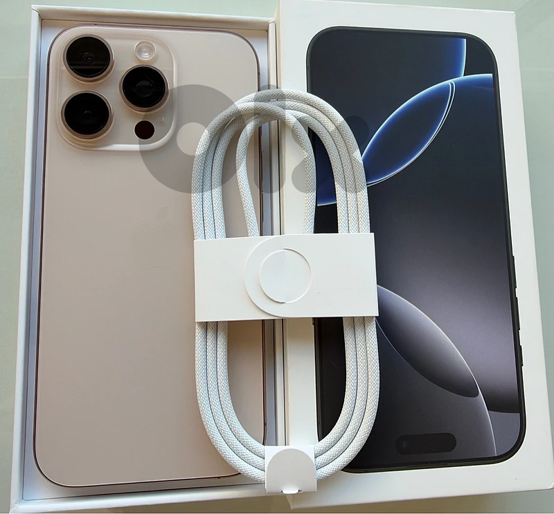 IPhone 16 Pro 256 Used w Charger & Box Gomrok Paid