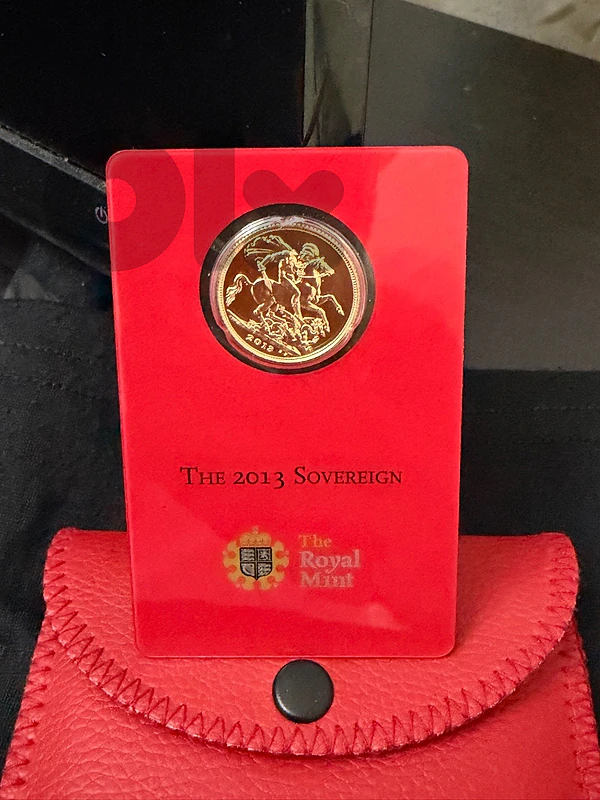 Gold Royal Mint 22 K Limited Edition Lira