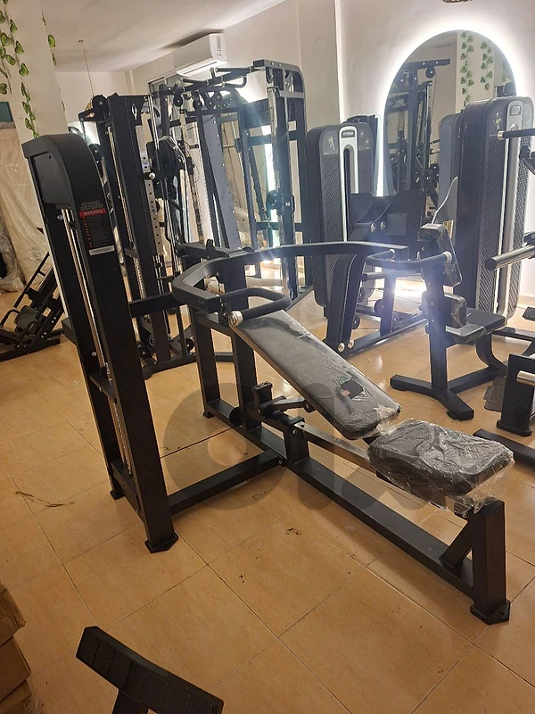 shoulder / chest press