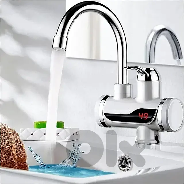 3000W Instant Hot Water Tap – LED Temperature Display & 360° Swivel