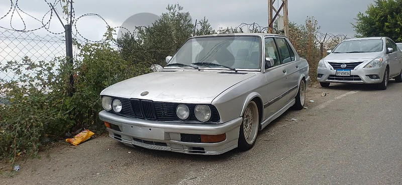 BMW 5-Series 1985 535i