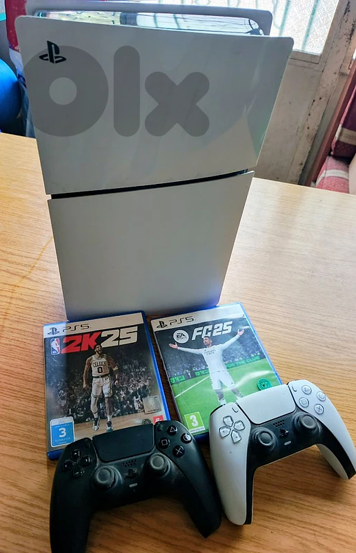 PLay startion 5 slim (Like new ) for sale