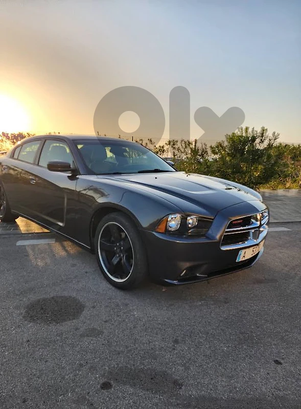 Dodge charger 2012