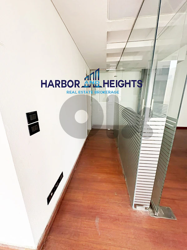 Office for rent Downtown - مكتب للإيجار في وسط المدينة