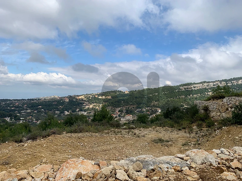 Exceptional land for sale in Lehfed