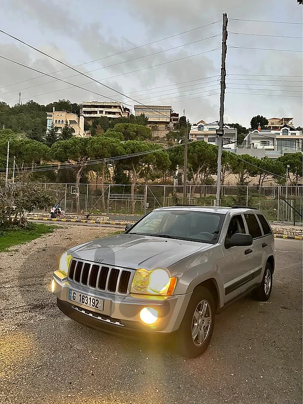 Jeep Grand Cherokee	2005