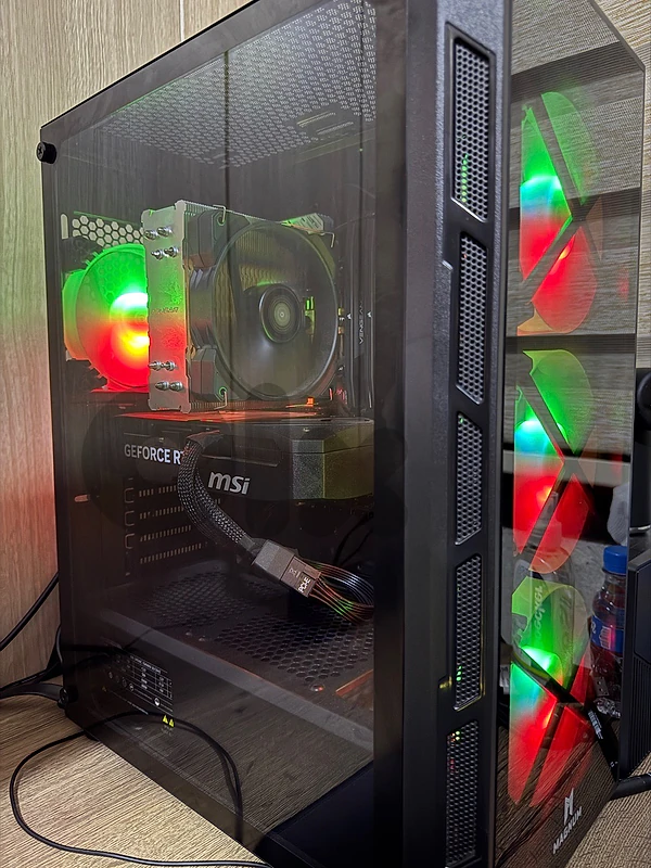 HIGH-END GAMING & WORKSTATION HIGH-END GAMING & WORKSTATION