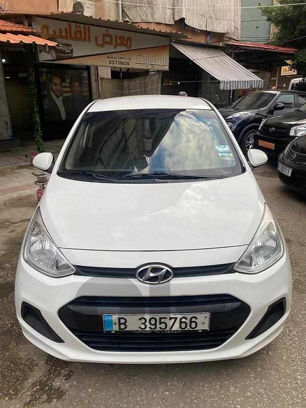 Hyundai grandi10 2015