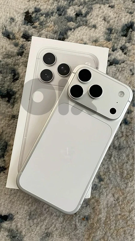 IPHONE 17PM 256 Gb