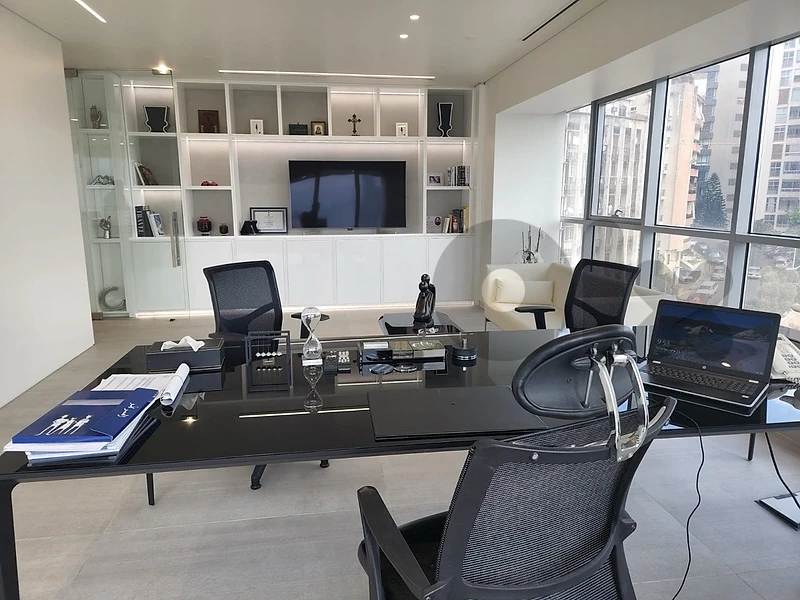120 Sqm Office for Rent in Rive Gauche Tower - Achrafieh