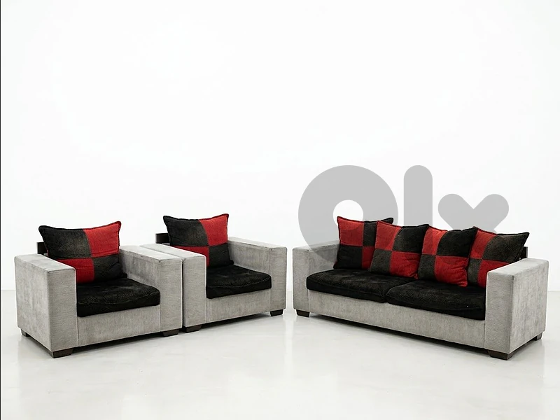 used midiume condition sofas