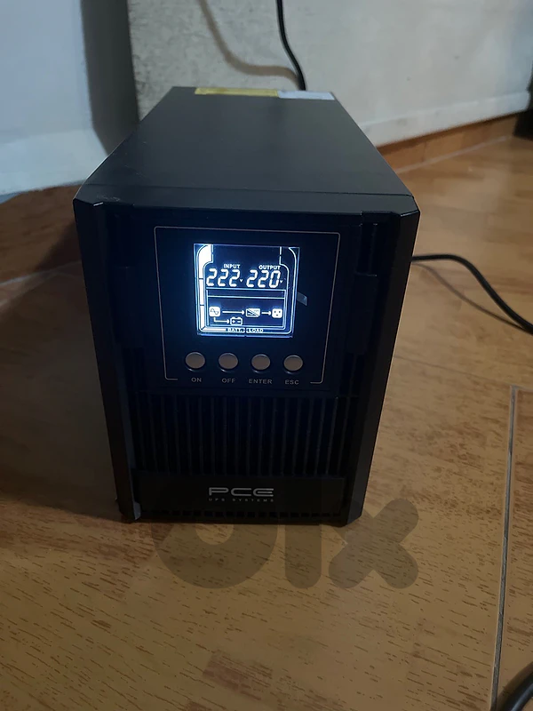 UPS 1000VA