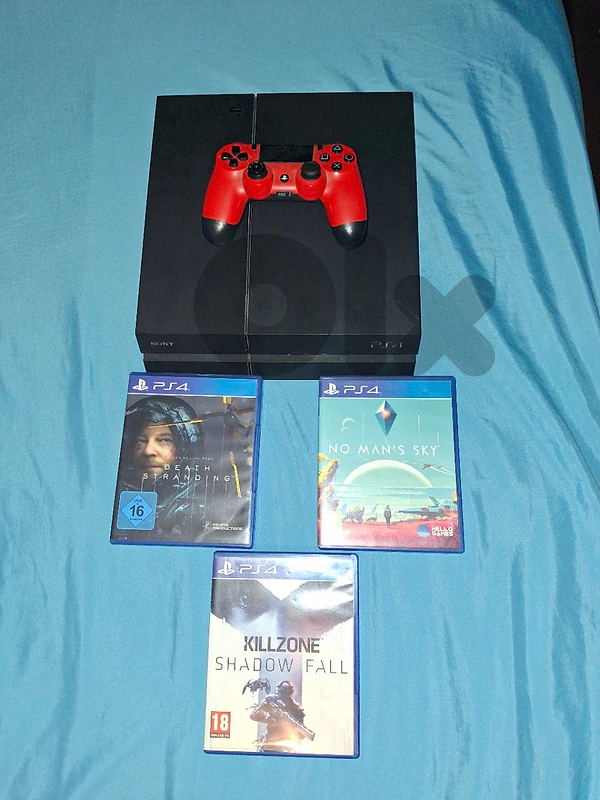 PlayStation 4 - Japanese PlayStation 4 - Japanese